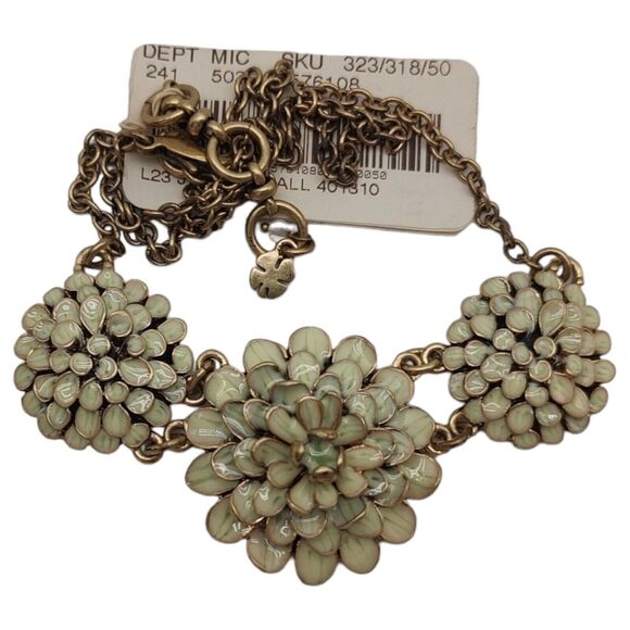 Lucky Brand Delicate Enamel Flowers Pale Green Adjustable Aged Brass Necklace - Picture 3 of 12